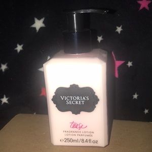 🆕Tease Lotion by Victoria Secret!